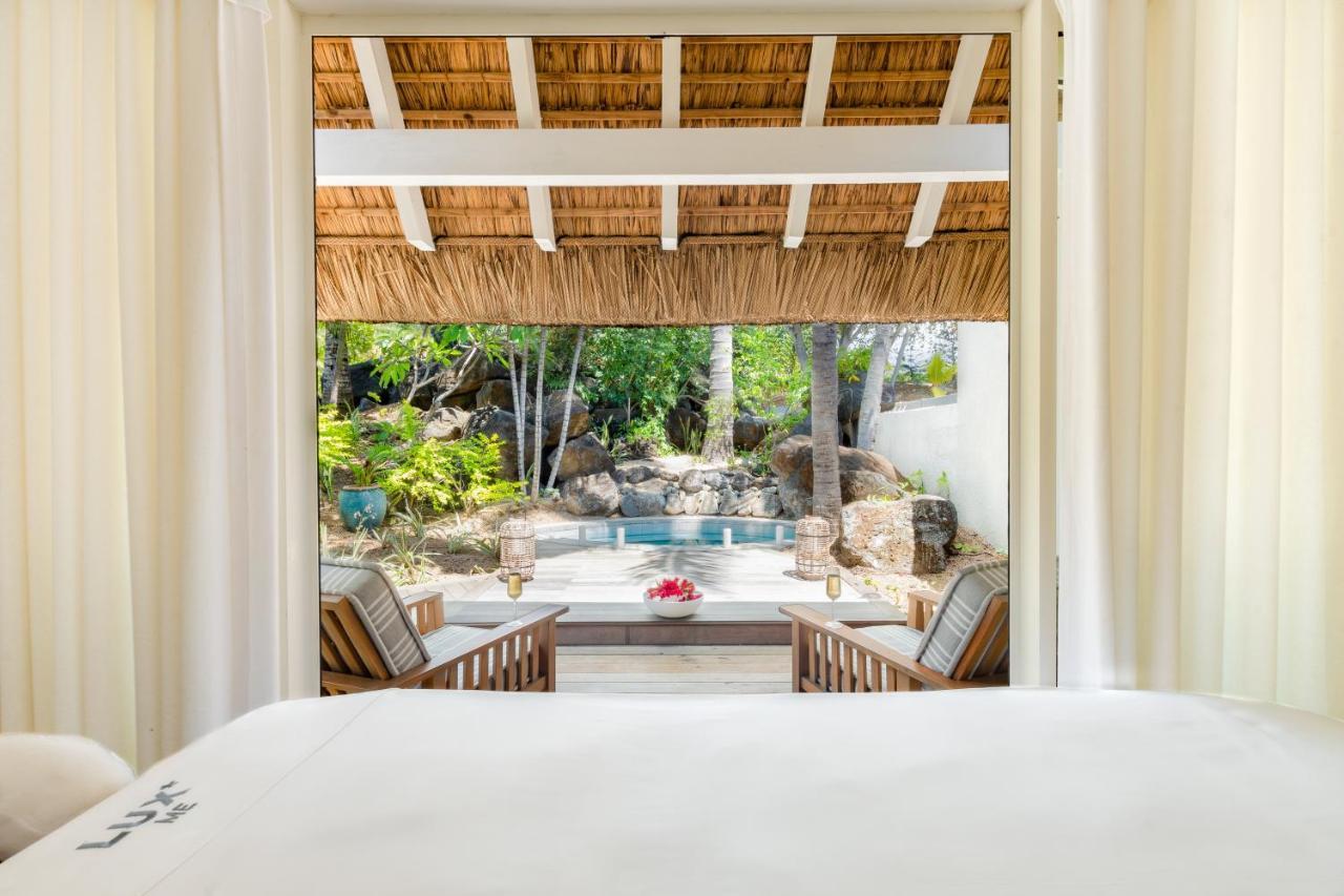 Lux* Grand Gaube Resort & Villas Ngoại thất bức ảnh View from a bedroom