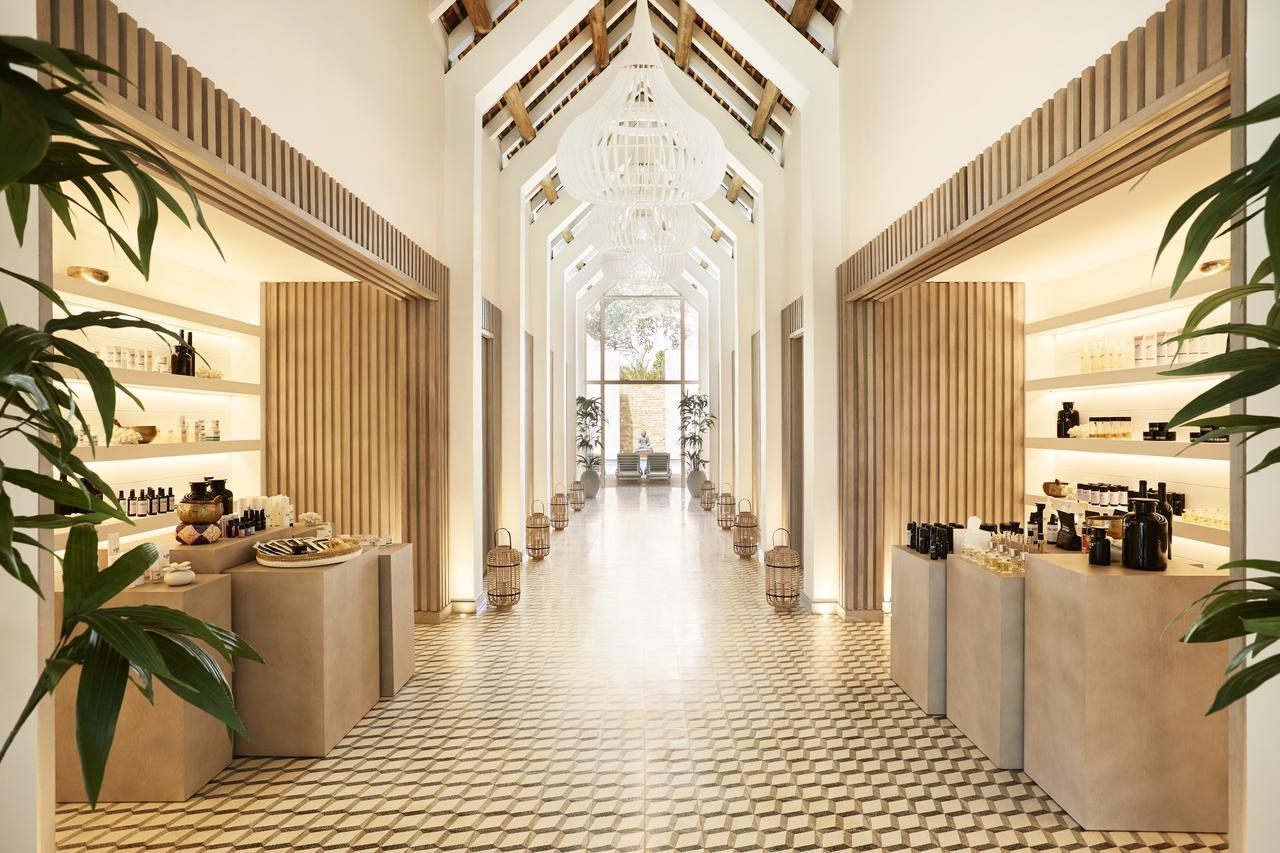 Lux* Grand Gaube Resort & Villas Ngoại thất bức ảnh The Spa at The Standard, East Village