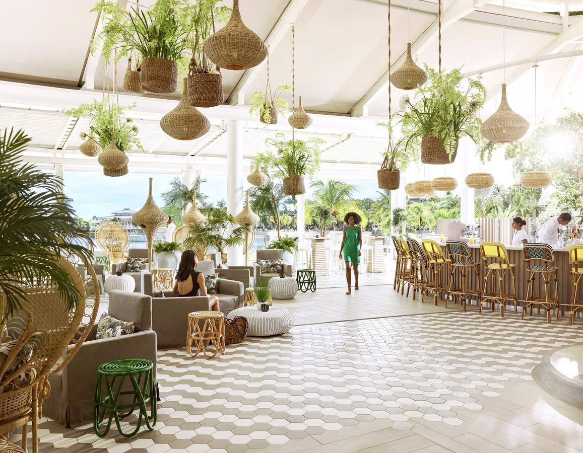 Lux* Grand Gaube Resort & Villas Ngoại thất bức ảnh The Beach Club